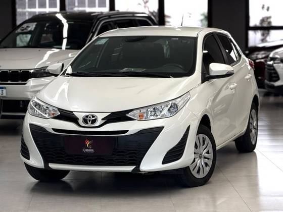 TOYOTA YARIS 1.5 16V FLEX SEDAN XL PLUS CONNECT MULTIDRIVE TOYOTA YARIS 1.5 16V FLEX SEDAN XL PLUS CONNECT MULTIDRIVE